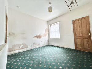 Photo 4- click for photo gallery